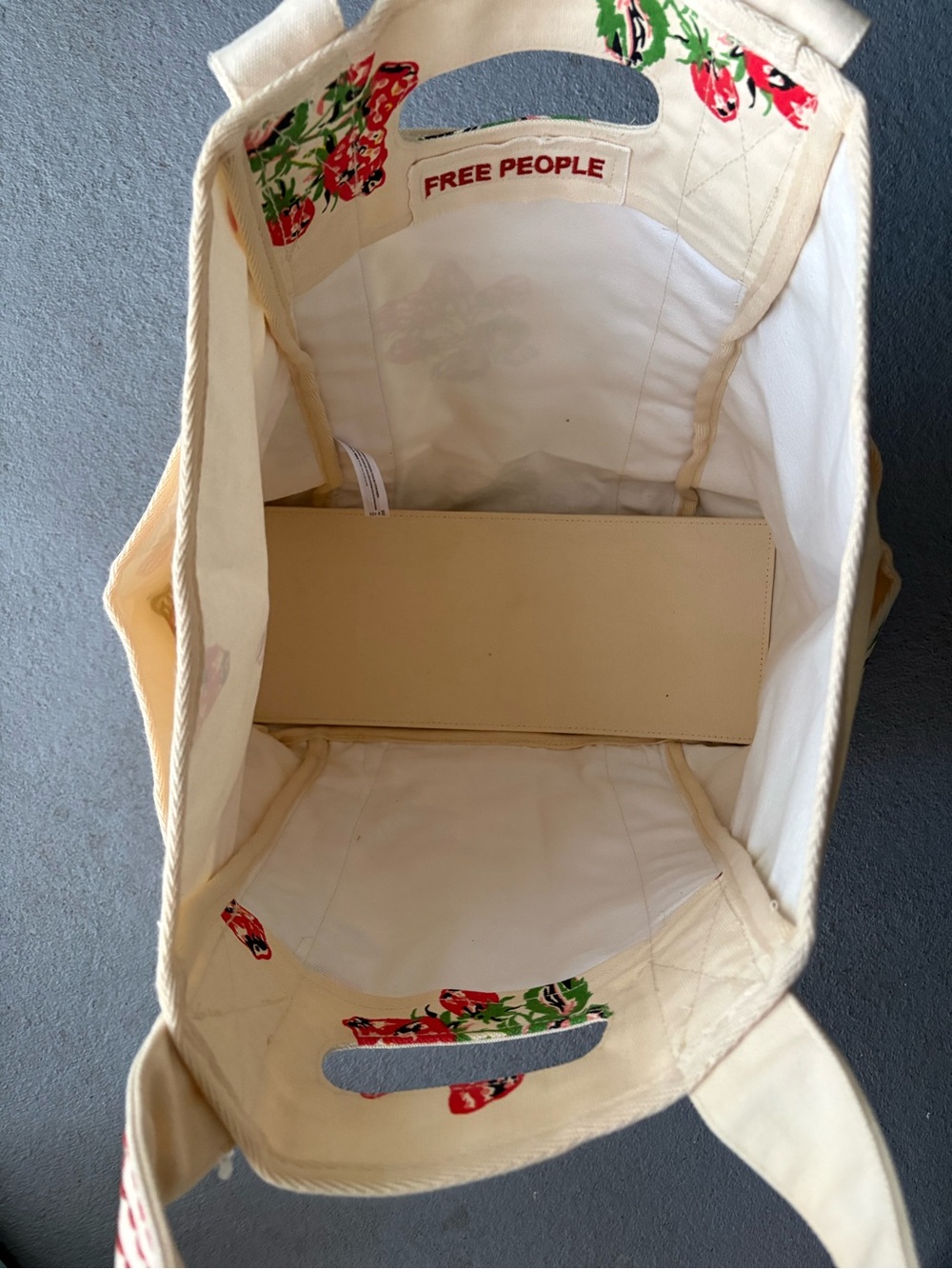 Free People Strawberry Caravan Canvas Tote ๐New with tags!!๐ฅ - Picture 11 of 16